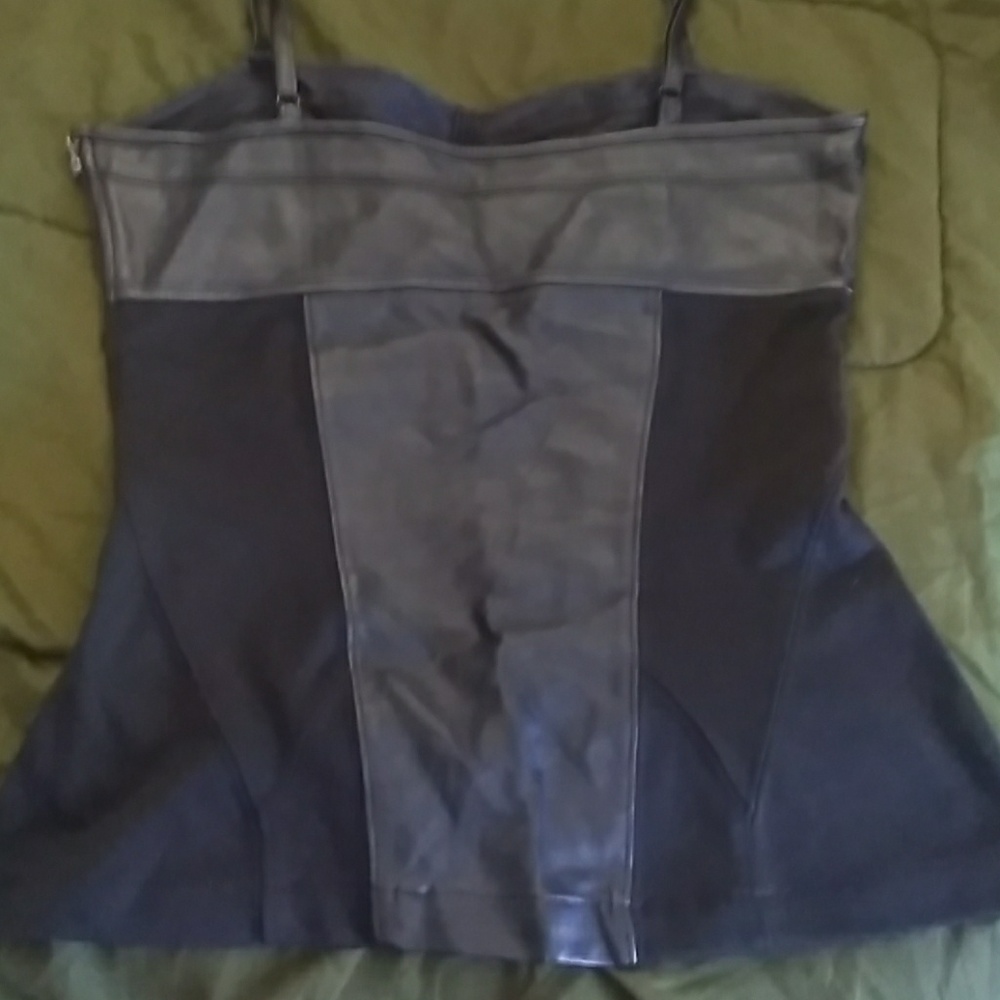 Leather top - Picture 2 of 2